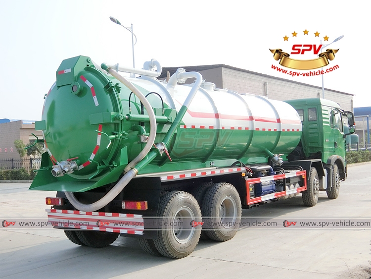 18 CBM Stainless Steel Vacuum Tank Sinotruk - RB